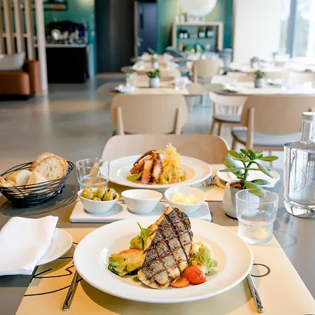 Mercure Отель 4*