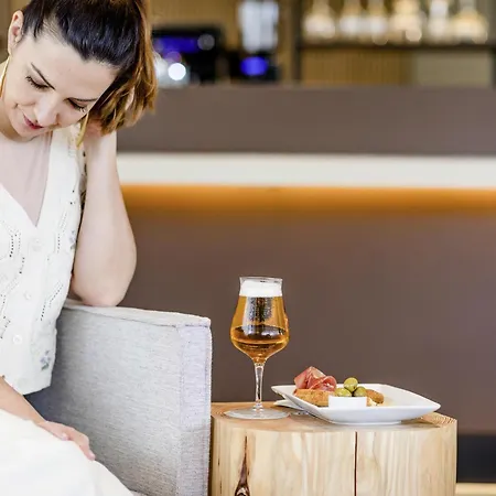 Ξενοδοχείο Mercure 4*